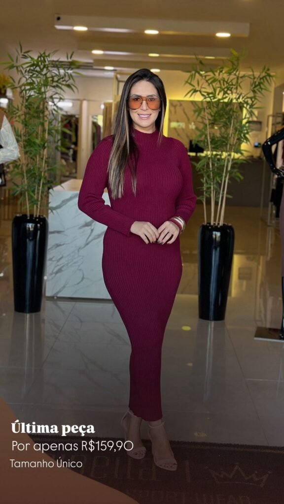 VESTIDO LONGO EM TRICÔ