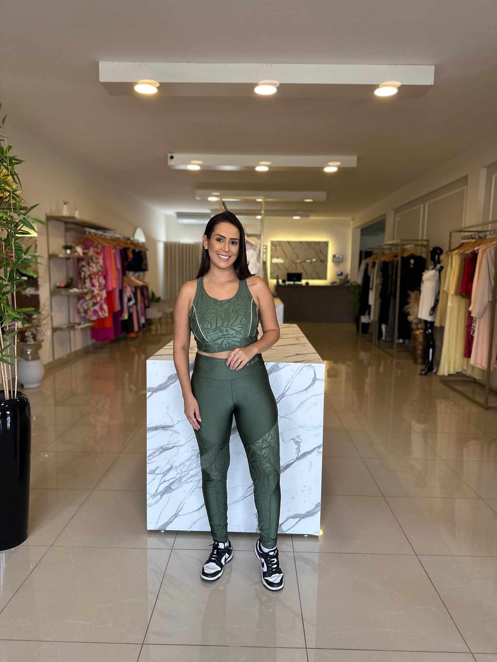 CALÇA LEGGING RECORTE FRONTAL - Imagem 6